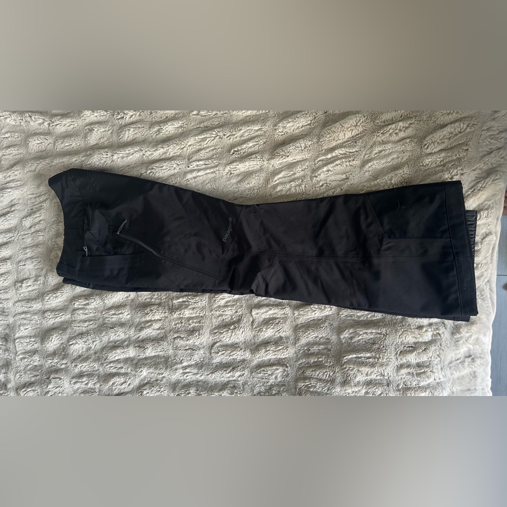 Women’s Black Patagonia Gortex Pants RECCO Ski / Snowboarding Pants